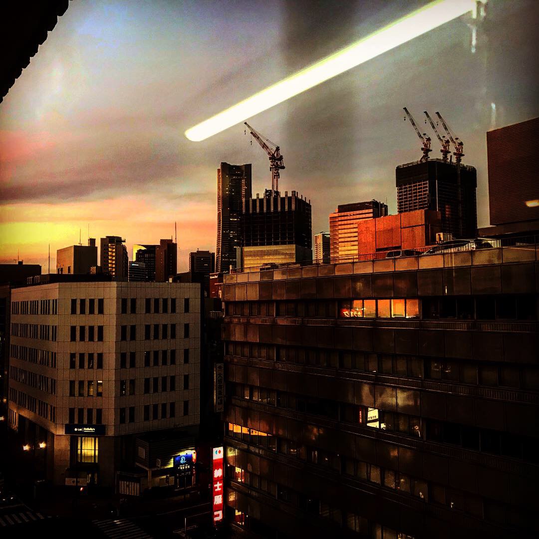 夕焼けのランドマークタワー 夕焼けのランドマークタワー